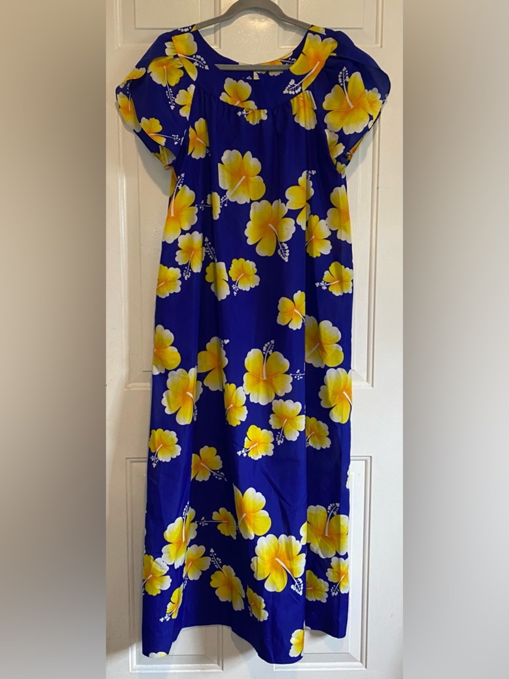 Hilo Hattie Vintage Blue Yellow Hibiscus Maxi Muumuu Dress Size Large Hawaiian